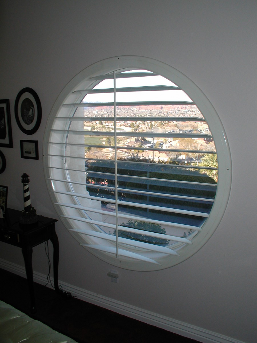 custom plantation shutters to insulate your house 